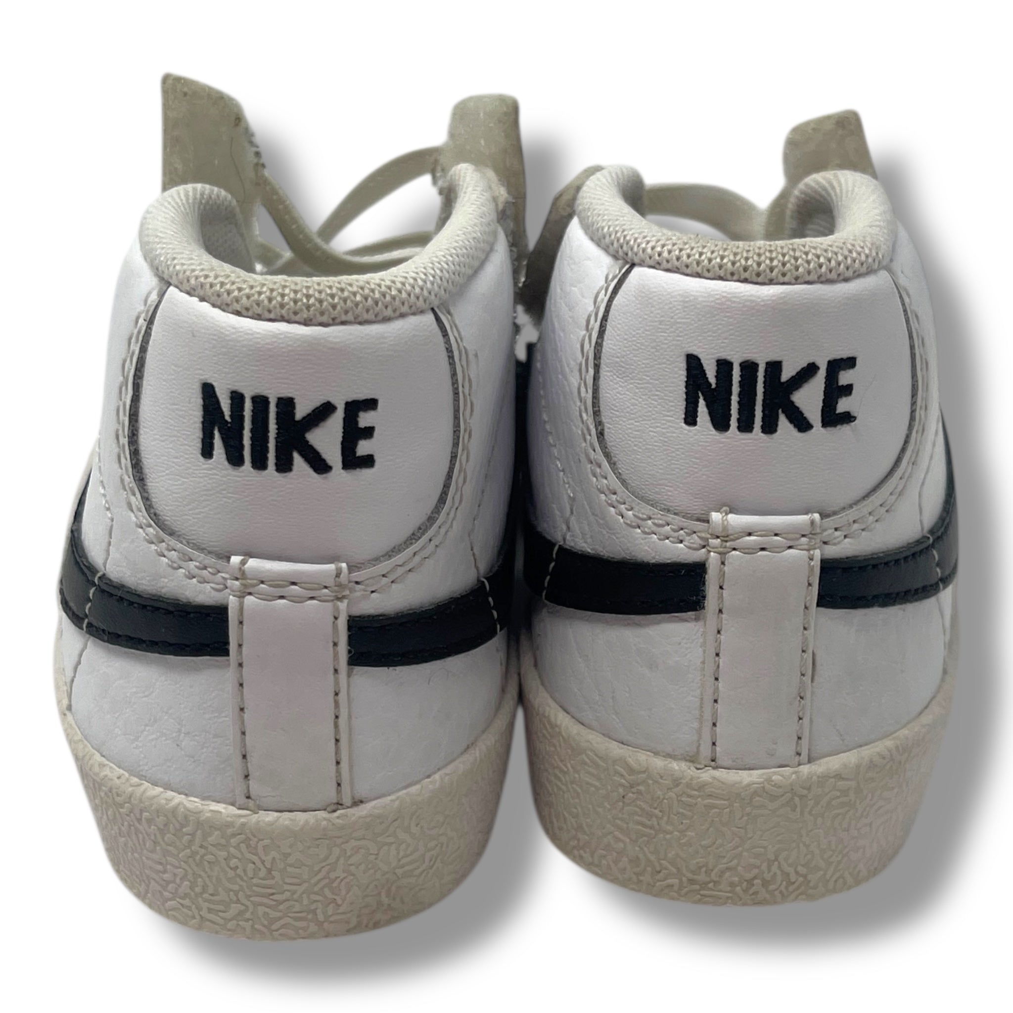 Nike blazer mid 77 SIZE 7C