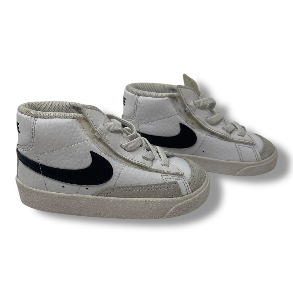 Nike blazer mid 77 SIZE 7C